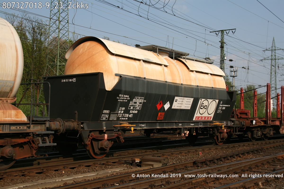 807327018-9_23_Zckks.JPG